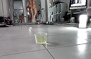 PEEING ASIAN GIRL: ASIAN PISSING AND SHAVING BTS COMPILATION
