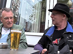 Dutch hooker cum sprayed