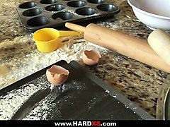 Classy mature babe fucked in stocking